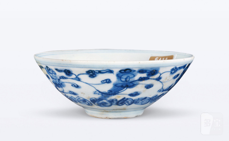 明 青花花卉纹碗